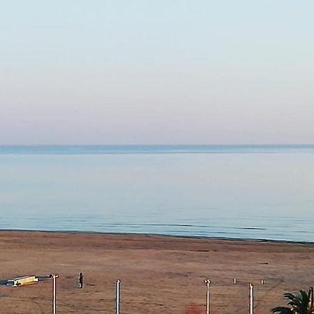 Апартаменти Brezza Da Mare Ріміні Екстер'єр фото